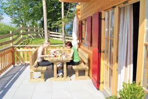 Ferienhaus mit Panoramaausblick und Sauna - 3 SZ