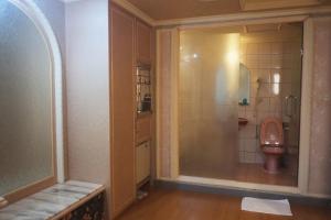 Giường đôi - Không hút thuốc (Double - Non-Smoking)