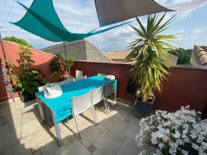 Appartements Le Loft DUPLEX, 2 Terrasses, au coeur du village : photos des chambres