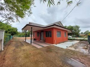 Homestay Ummi Gong Badak
