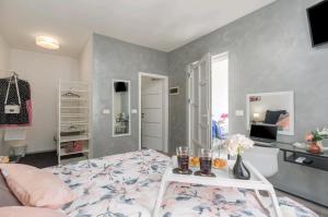 LESA room with private bathroom for 2 people 