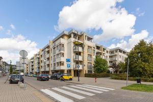 Spacious Apartment Pałac Jana III Wilanów by Noclegi Renters