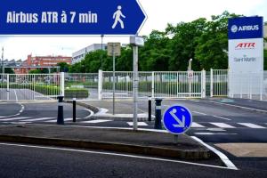 Appartements Le Fitness & Business Studio - Airbus -Piscine Spa : photos des chambres