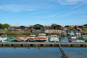 Maisons de vacances Le Chai du Bassin YourHostHelper : photos des chambres