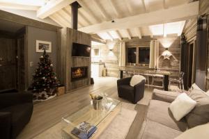 Chalets Bolquere I Chalet Boolly 5 etoiles luxe et bois I Vue montagne : photos des chambres