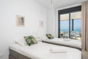 Stunning flat Gym&pool by Costarentals - Ref 130