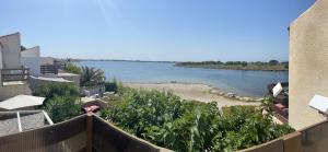 Villa Port Leucate pieds dans l eau 6 personnes