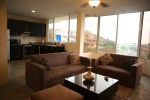 ME Hotel & Villas - Montañita Estates