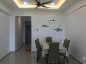 Venus Hollywood Homestay Sitiawan