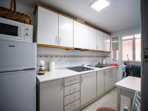 Benidorm Alameda 20 Centre NO VT más de 10 dias