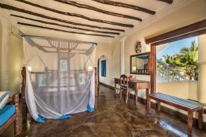 Jumbo Club Watamu