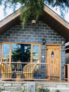 Winterfell The Stay, Unique River Front Resort