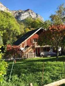 Superbe T3 neuf en bord de rivière près d'Annecy avec spa et sauna - Plan Motmin
