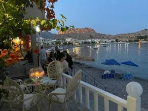 VILLA BLANCA - Haraki