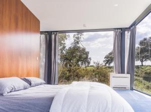 Welcoming house with pool in Montemor-o-Novo, lake view