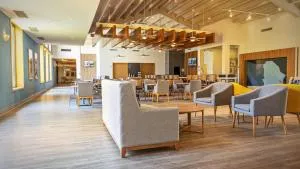 Holiday Inn Express Chihuahua by IHG - Bajonal