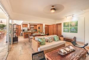 Glamorous w Jacuzzi Balcones del Atlntico