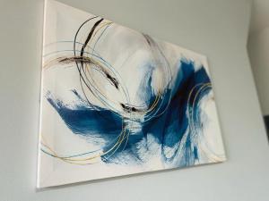 Whitmore House By RMR Accommodations - Newly Refurbed - Modern - Parking - Central