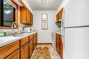 Laurel Haven