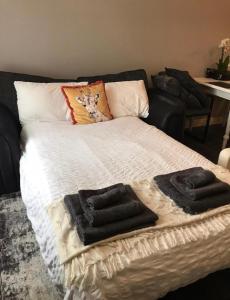 Centrally Located a Home from Home - Free Parking