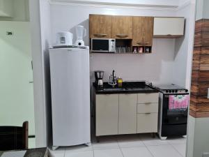 Apartamento na Praia Martim de Sá com linda vista