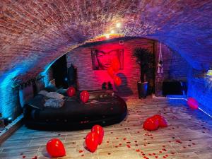 Maisons d'hotes loveroom21 : Appartement Deluxe