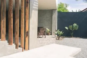 Pobla Hotel - Ginatilan