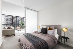 Luxuria Apartments - Fulton Lane
