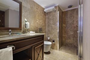 Executive Deluxe Suite room in Wyndham Grand Kayseri
