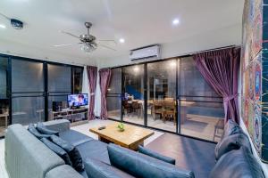 Chic Chill Party Hua-Hin Private Poolvilla from beach 3km