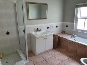 4236 River Club