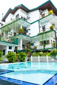 Kandy Riverside Villa