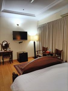 Al Khariss Hotel