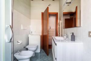 Civico288-Romantic Attic Near IEO-BOCCONI-F PRADA