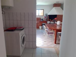 Holiday apartment in Privlaka with sea view, balcony, air conditioning, WiFi 3598-4