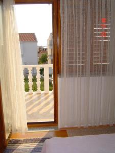 Apartment in Novalja with sea view, terrace, WiFi 3572-1