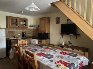 Deux appartements individuels de 8 personne à 200 mètres des remontées mécaniques au centre du village