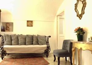 Casa Celestine in Via Orsini Isolabona Liguria Italy Sleeps 5