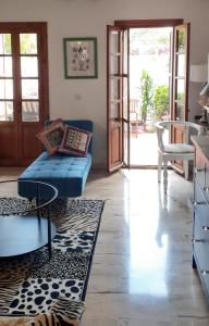 Estepona - Playa - Villa de 2 dormitorios en urbanización cerca del mar Ele9