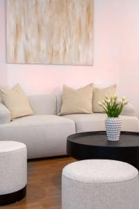 INMálaga Plaza Las Flores With Terrace 2