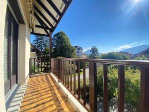 Appartement 3 pièces avec piscine, proche du lac à Annecy - FR-1-432-4