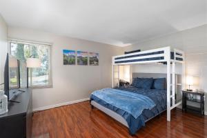 Desert Paradise in Arcadia ~ Pool, Hot Tub, Views!