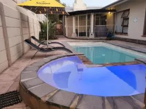 Cammy's Guesthouse - Kuilsrivier