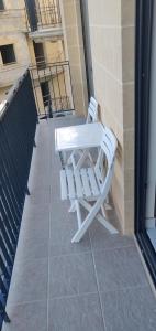 Minute walk to the sea