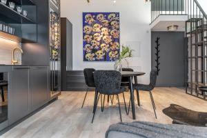 Artsy Exclusive Old Town Residence Gallery Walk - 3hvězdičkové hotely ve městě Vilnius