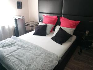 B&B / Chambres d'hotes LAC LEMAN Chambre Viarhona Geneve Annecy # primer 