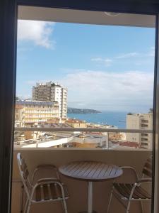 Appartements Monaco Studio sea view : photos des chambres