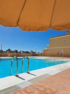 Your place in Arguineguin, Wifi, Swimmingpool and Free Parking