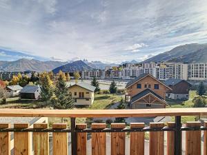 Appartement Lumineux 5 pers, Balcon Sud, Proche Pistes, WiFi Gratuit - FR-1-417-4