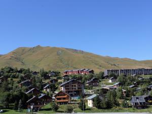 Studio 4 pers. avec animaux admis, parking, face aux pistes à La Toussuire - FR-1-417-3